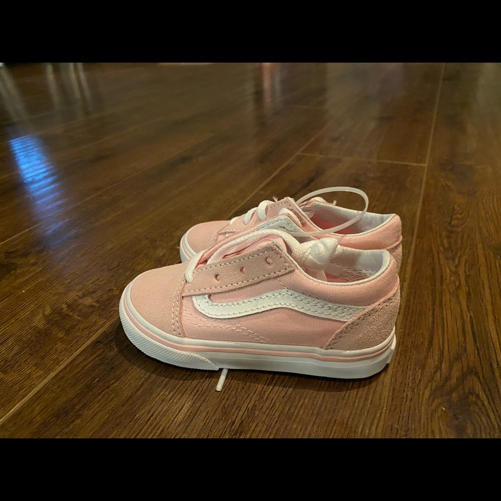 Size 6 vans